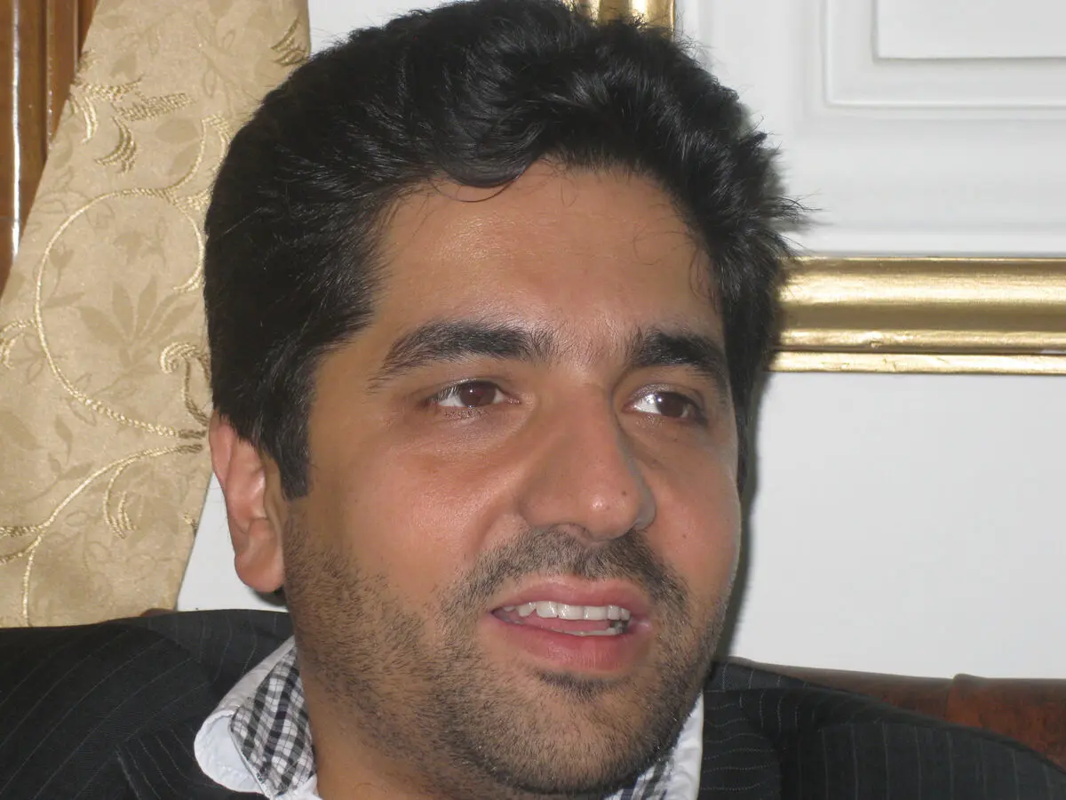 «سید محمدعلی ثابت قدم» از سمت شهردار رشت عزل شد