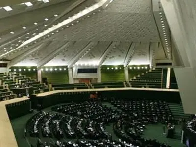 تصمیم جدید مجلس درباره معلمان حق‌التدریسی