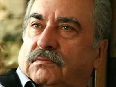 در نبود حمایت، با مركز كار نخواهم كرد