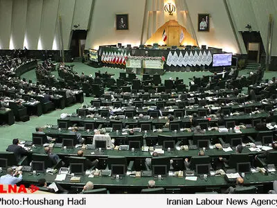 تحقیقات ۲ ساله شورای ساماندهی و تمرکززدایی از تهران٬ برای انتقال پایتخت