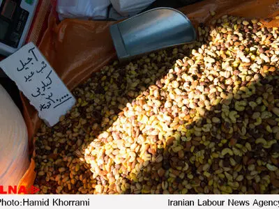 خرید آجیل عید در بازار تهران