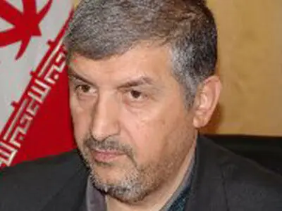 ممنوعیت خروج خانم‌های مجرد، ازدواج صوری را رواج می‌دهد