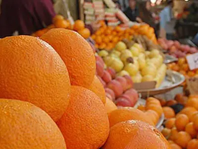 می‌توانید ناحقی را حق جلوه دهید