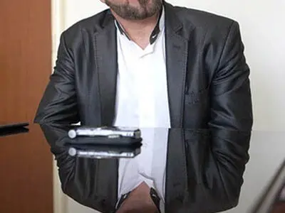 ولی‌زاده: صالحی كاملا به حوزه ورزش مسلط است