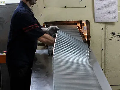 اتهام سیاسی به اعتراض صنفی کارگران آلومینیوم المهدی