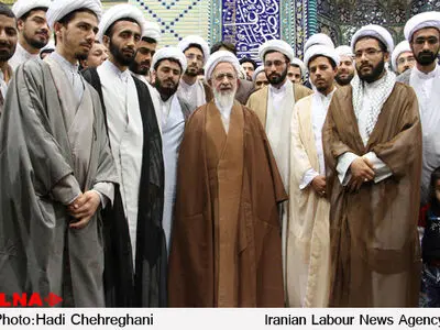 مراسم عمامه گزاری آیت الله جوادی املی