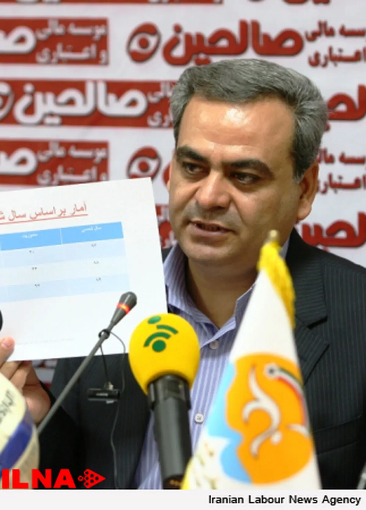 هاشمیان: قرار نیست اختیارات‌ خود را به فدراسیون پزشکی بدهیم