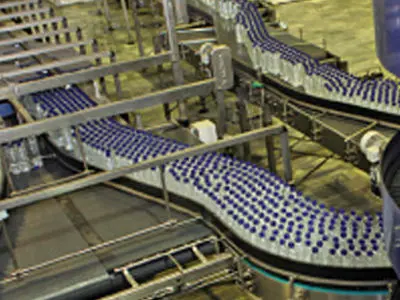 انتظار کارگران آب‌معدنی داماش برای بهبود اوضاع/ هنوز حقوق نگرفته ایم