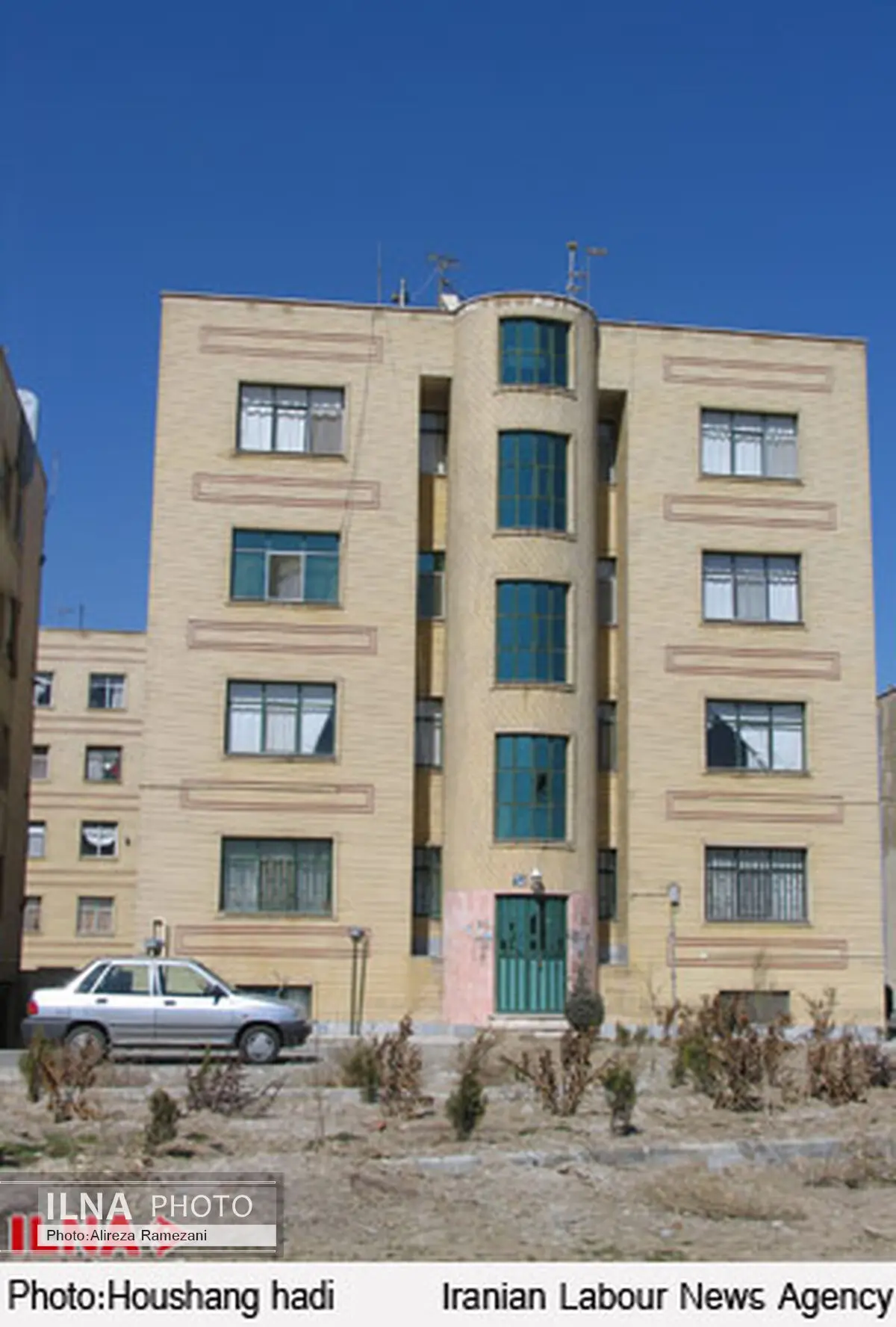 افتتاح 727 واحد مسکونی خیرساز در استان بوشهر