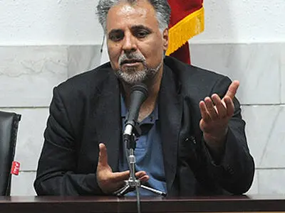 کامبوزیا: نیازی به ریاست فدراسیون شطرنج ایران ندارم