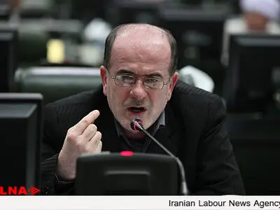دولت مجوز اجرای فاز دوم هدفمندی یارانه‌ها را ندارد