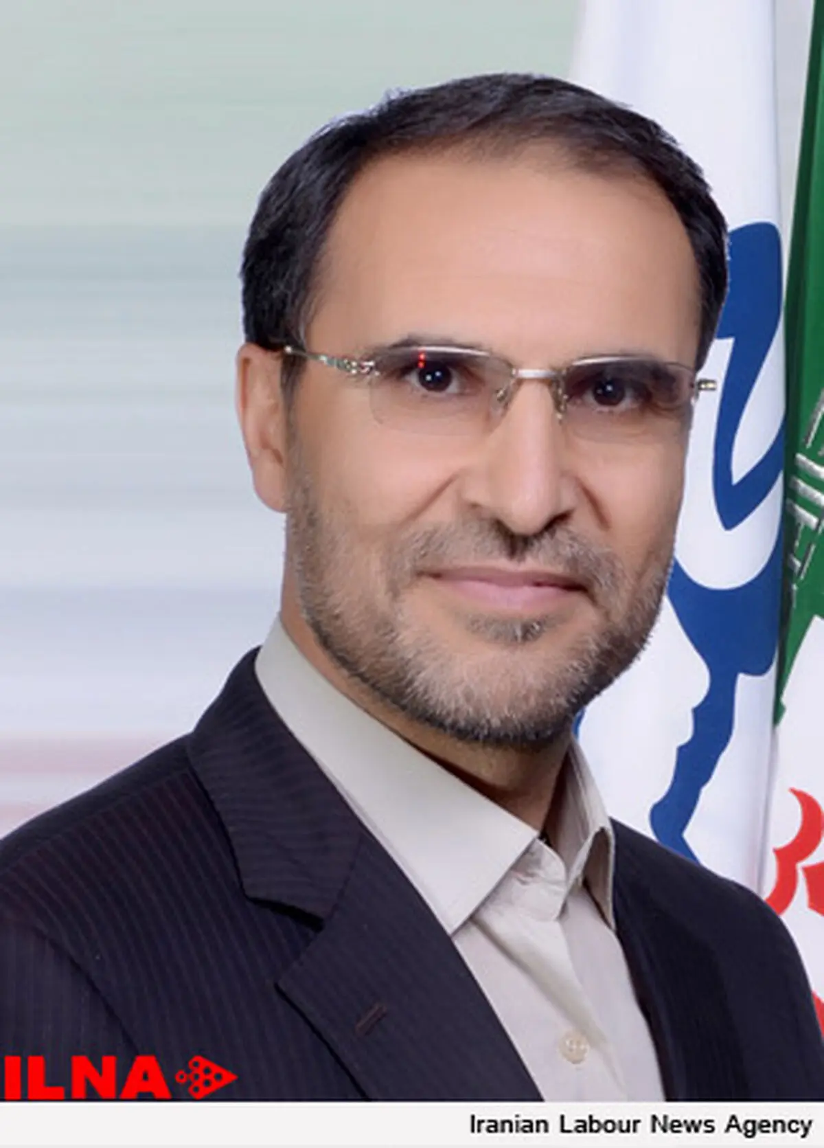 باید مدیران توانمند جایگزین مدیران ضعیف شوند