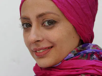 گریه های نفیسه روشن این بار برای حضور دزدان وخفت گیران در خانه اش/ فیلم