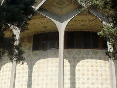 نمایش «راکب» ویژه هنرمندان روی صحنه می‌رود