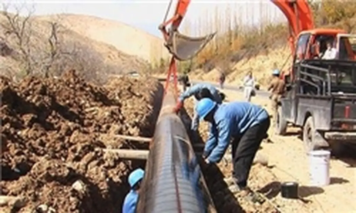 حدود 30 هزار کیلومتر شبکه توزیع آب شهری و روستایی استان عمر بالای ۳۰ سال دارند