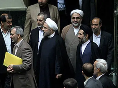 البرلمان الایرانی یصوت غدا الاحد على منح الثقة للوزراء المقترحین