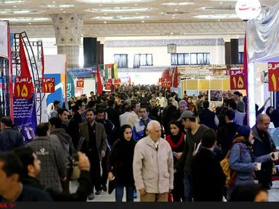 حضور معترضان بازدید معصومه ابتکار را نیمه کاره گذاشت/عکس یادگاری امید نعمتی درکنار محمدرضا شجریان