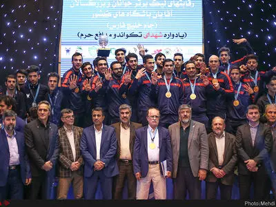شهرداری ورامین فاتح سکوی قهرمانی جام شانزدهم لیگ برتر/ دانشگاه آزاد نایب قهرمان شد 