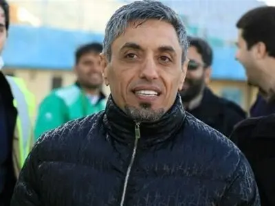 خطیبی: خواهش می‌کنم سیاسیون در فوتبال دخالت نکنند