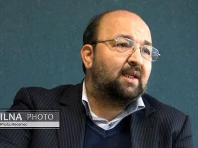 مراجعه به آراء عمومی حتما پشتوانه نظام را تقویت خواهد کرد/ مخالفان رفراندوم اقلیتی هستند که منافع خود را در خطر می‌بینند/ برگزاری رفراندوم به یک تابو تبدیل شده است