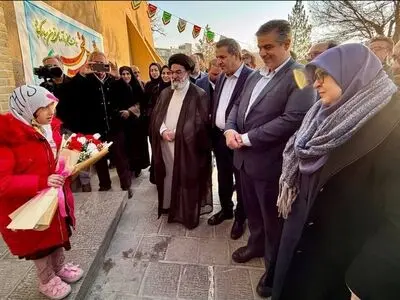 سخنگوی دولت به استان مرکزی سفر کرد