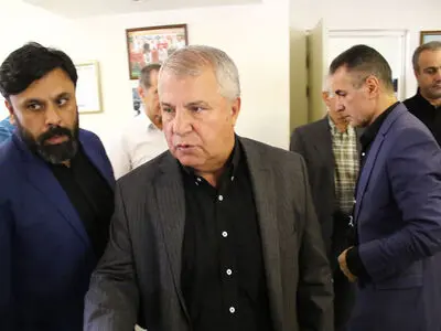 حضور پرسپولیسی‌ها در باشگاه شاهین (تصاویر)