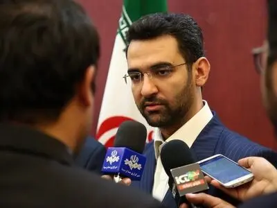 وزارت ارتباطات وظیفه ایجاد زیرساخت اشتغالزایی در فضای مجازی را دارد