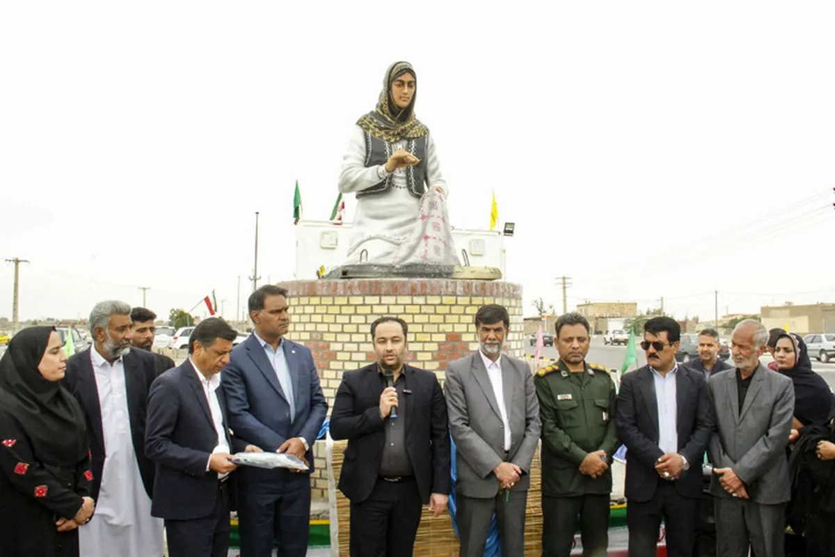 نماد خامه‌دوزی در شهر ادیمی سیستان و بلوچستان رونمایی شد