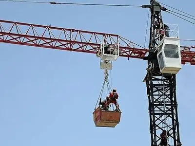 نجات کارگر محبوس در باکس جرثقیل تاور کرین 