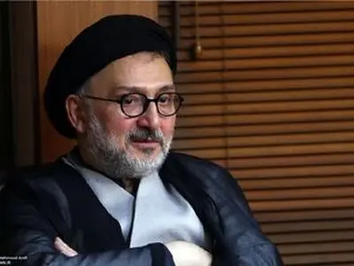 ابطحی: پزشکیان مظلوم ترین رئیس‌جمهور ایران است