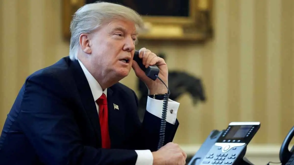 گفت‌وگوی تلفنی ترامپ با همتای ونزوئلایی؛ مادورو: بعد از ۱۸ ماه کناره‌گیری می‌کنم!