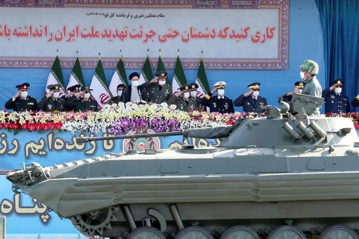 ما هی معدات التی عرضت للمرة الأولی فی الیوم الوطنی للجیش الإیرانی