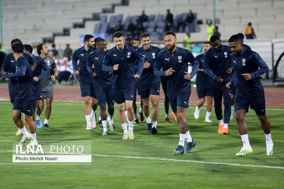 تمرین تیمهای فوتبال نساجی مازندران و الهلال عربستان