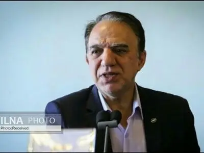 از هنرمندان اقوام مختلف استفاده می‌کنیم/ خدمت هنرمندان مناطق مختلف می‌رویم
