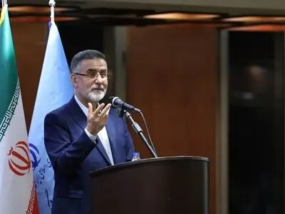فارس در قامت فرهنگ جهانی معرفی نشده است/ در فرهنگ و هنر هیچ ملتی هم‌سنگ ایران نیست