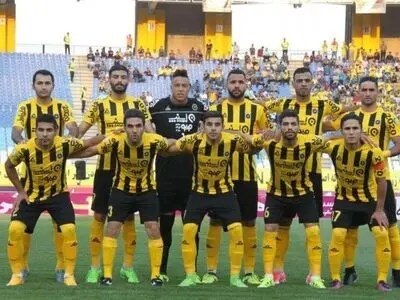 غیبت مدافعان، بلای جان سپاهان