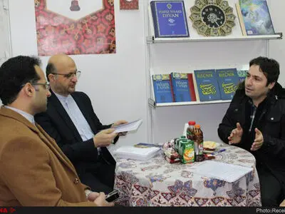 بازدید سفیر ایران در بوسنی از نمایشگاه زمستانی کتاب سارایوو  