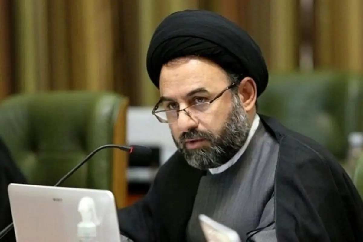 عده‌ای خاص از محل نمایشگاه بین‌المللی درآمدهای کلان کسب می‌کنند/ باید تکلیف بدهی ۳۱ هزار میلیاردی قبل از انجام ساخت‌وساز در این محدوده مشخص شود 