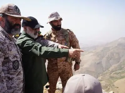 قائد القوات البرية بالحرس الثوري: لن نتراجع قيد أنملة أمام العدو