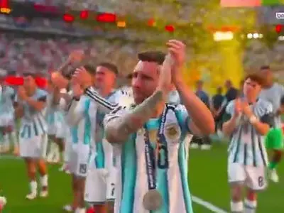 ویدئو: اشک‌های تلخ مسی زیر سایه جشن و پایکوبی ماتادورها