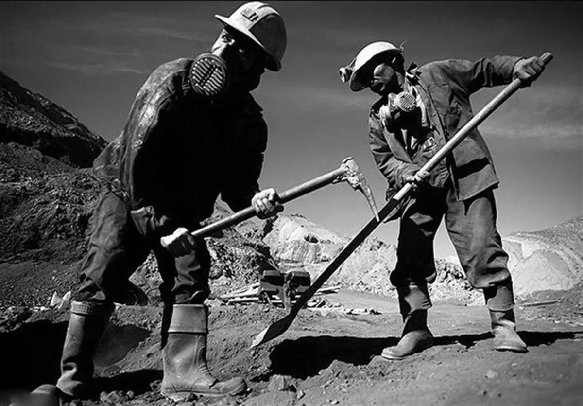 خواستار باطل شدن مصوبه دستمزد ۱۴۰۲ هستیم/ کارگران وضعیت خوبی ندارند