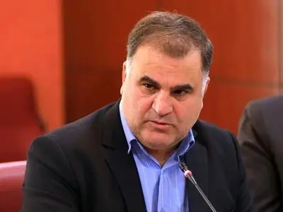 جزو ۱۰ کشور برتر در دریافت انرژی خورشیدی هستیم اما بهره ناچیزی از آن می‌بریم