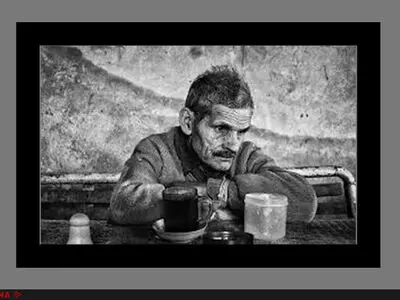 در مزد ۹۷ بازنگری شود/مگر صدای شکسته شدن استخوان‌های کارگران را نمی‌شنوید؟!
