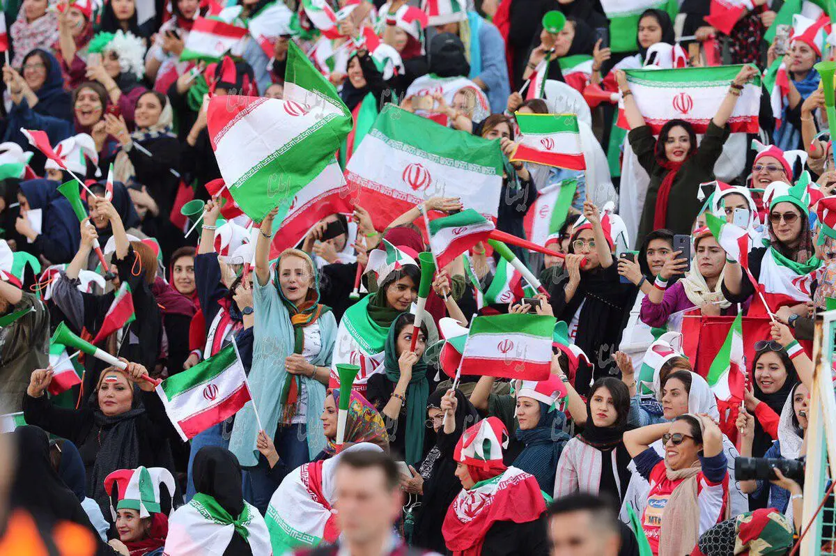 واکنش اسحاق جهانگیری به حضور زنان در ورزشگاه آزادی