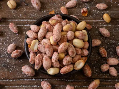 تکنیک از بین بردن بوی کهنگی بادام زمینی