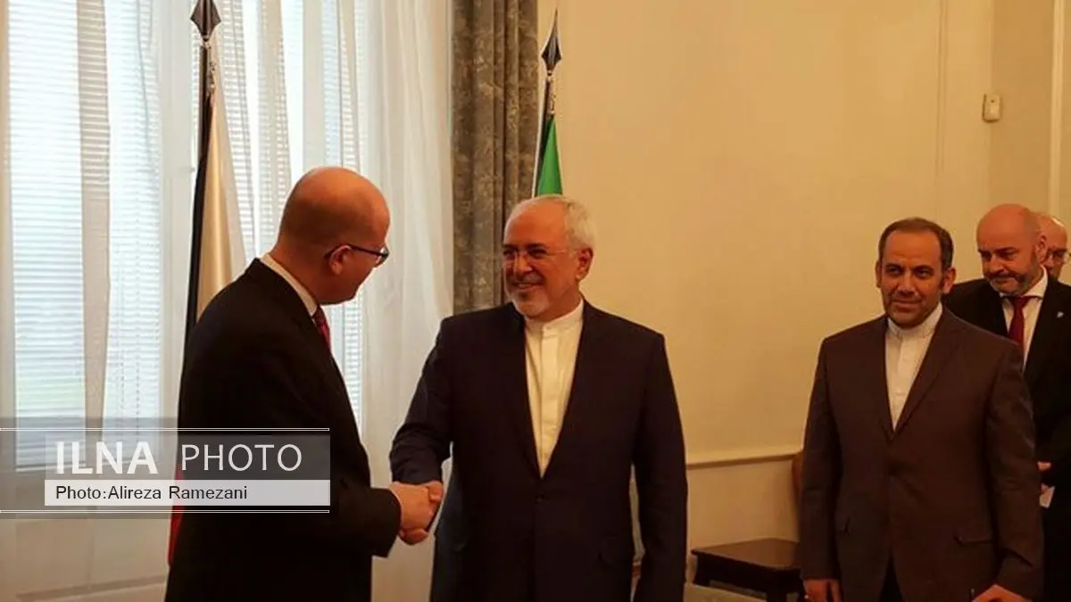 ظریف با نخست‌وزیر جمهوی چک دیدار کرد