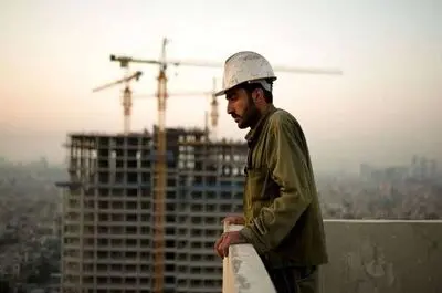 زمان انتظار خانه دار شدن ۱۰۴ سال است نه ۲۷ سال!/ با گفتاردرمانی مشکل سرپناه طبقه کارگر حل نمی‌شود