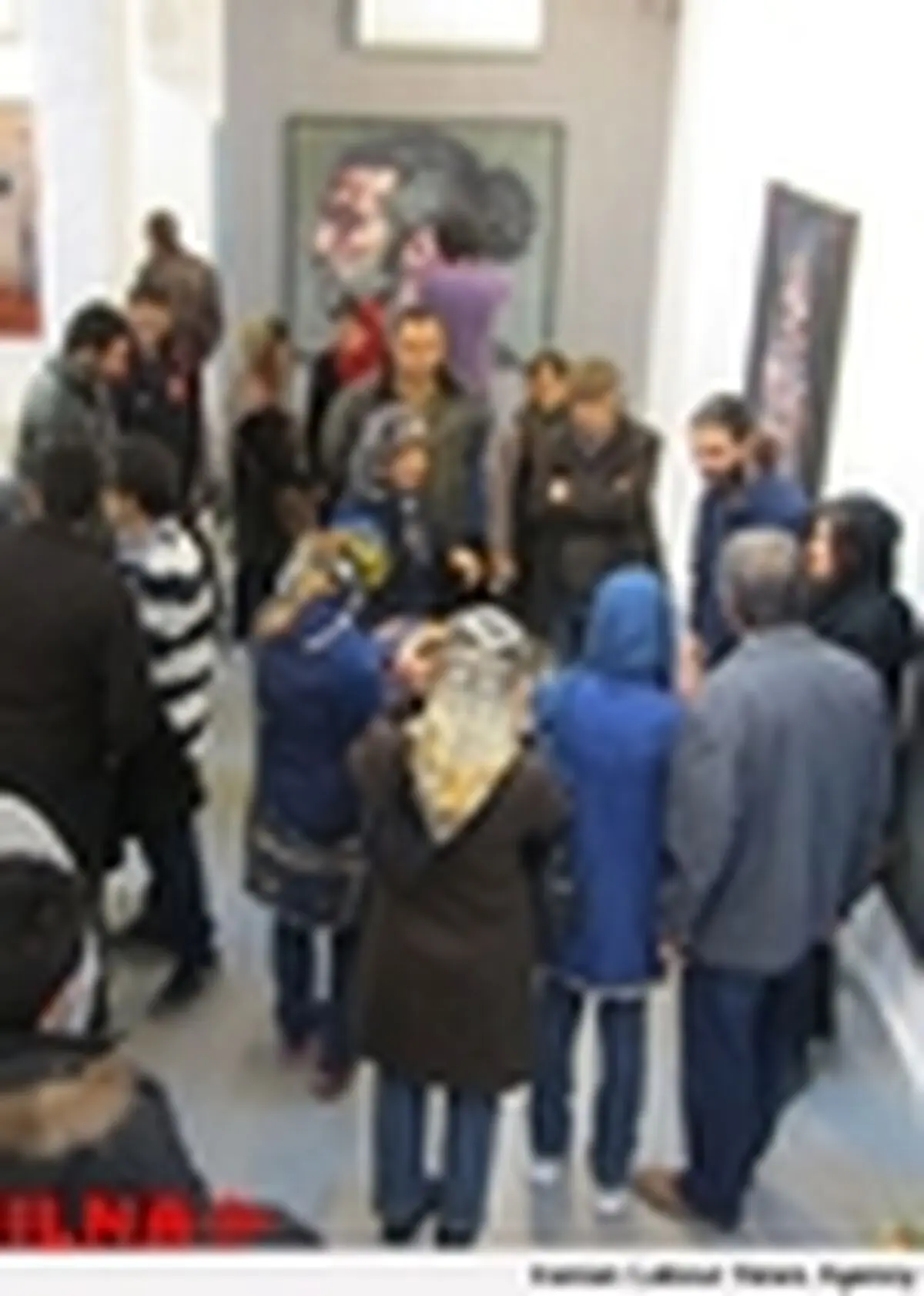 نمایش پرتره‌های سلمان خوشرو در گالری طراحان آزاد
