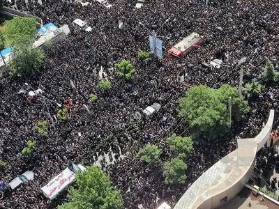 پیکر مطهر شهید مالک رحمتی، در خاک مراغه آرام گرفت
