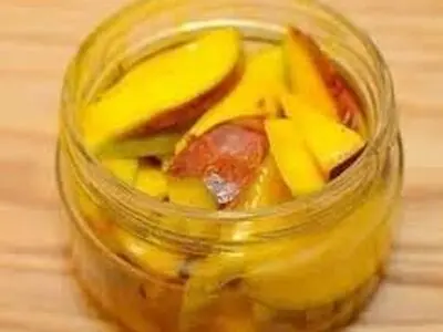 طرز تهیه ترشی به + روش نگهداری و جلوگیری از کپک زدن آن